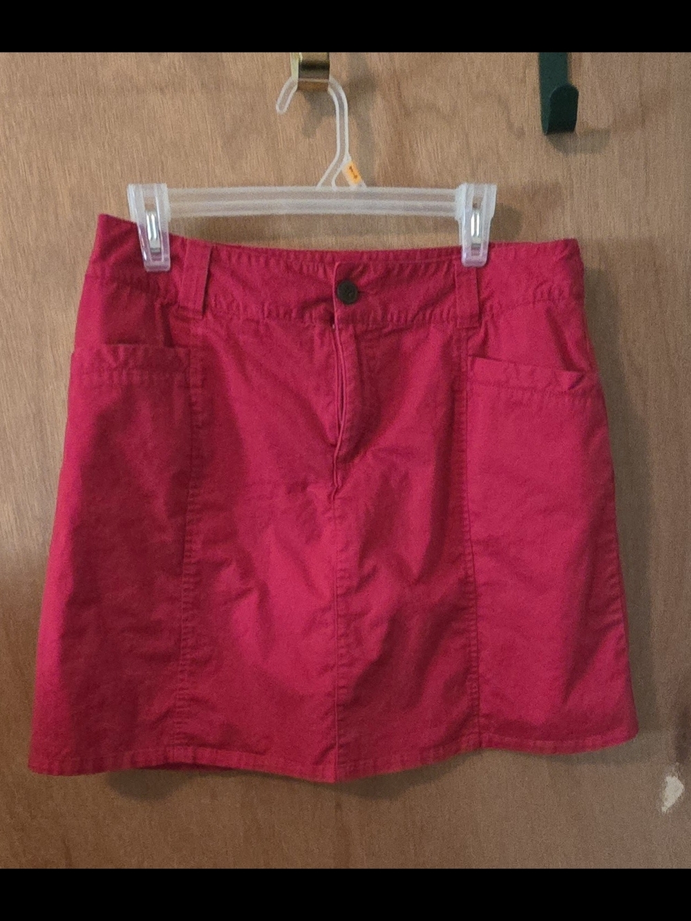 White Stag Red Skort